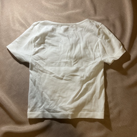 White Ribbed Top - Picture 3 of 3